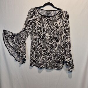 Coco Blanco Womens Bell Sleeve Top Med Whimsigoth Artsy Resortwear Vacation Core